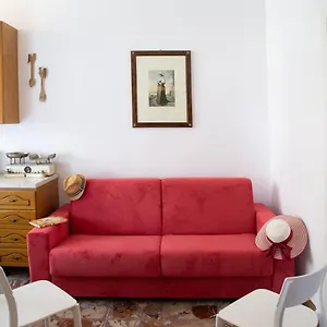 Tu Casa: Picturesque Apartment