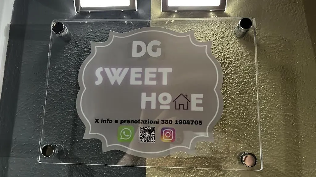 Dg Sweet Home Naples 0*,